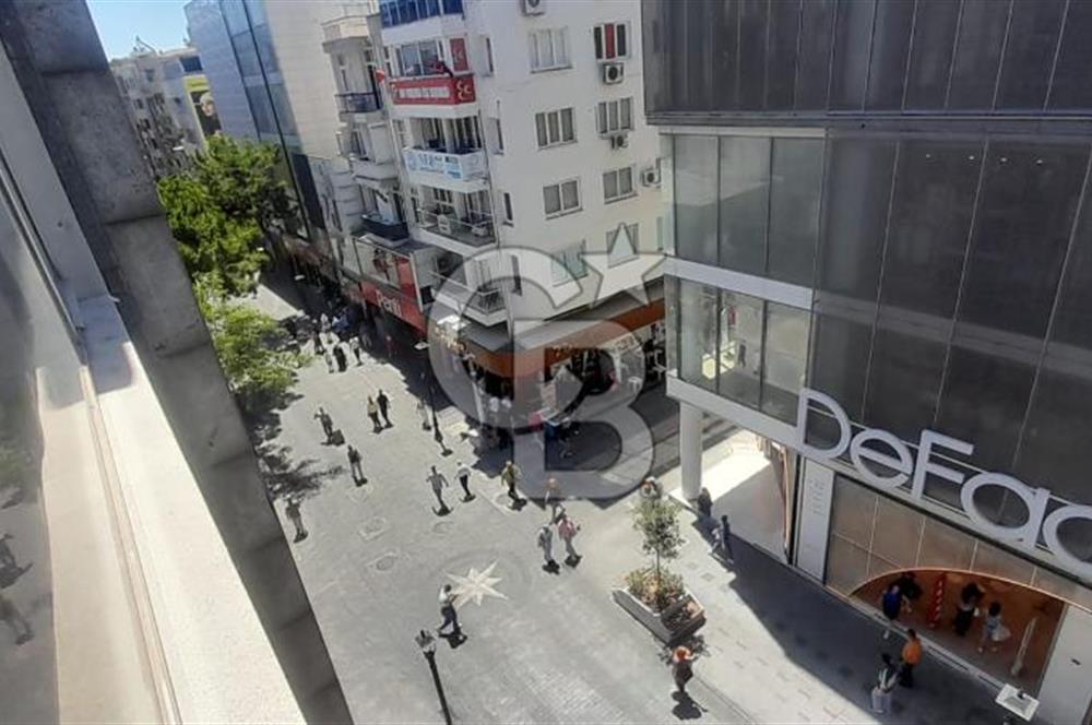KARŞIYAKA ÇARŞI'NIN KALBİNDE KİRALIK BÜRO