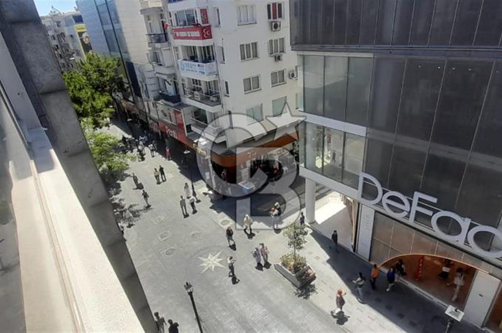 KARŞIYAKA ÇARŞI'NIN KALBİNDE KİRALIK BÜRO