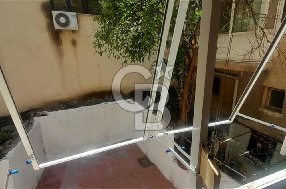 KARŞIYAKA TUNA MAHALLESİ'NDE MERKEZİ KONUMDA SATILIK 2+1 DAİRE