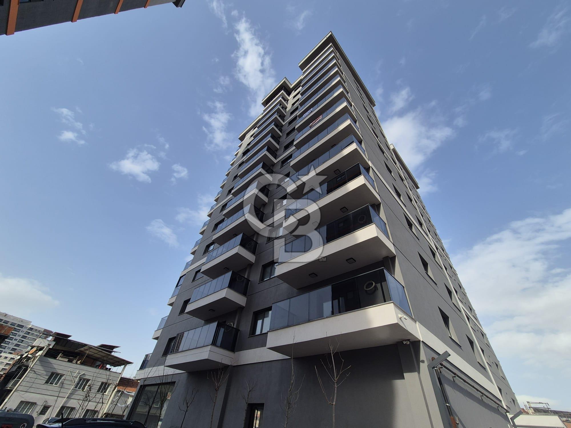 MUSELAND-TUVAL SİTESİ SATILIK 2+1 DAİRE