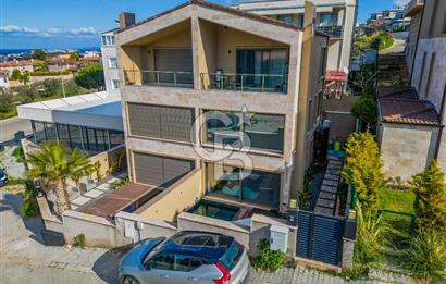 Güzelbahçe Yelki'de Kiralık Lüks Villa - Merkezi Sistemli