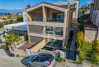Güzelbahçe Yelki'de Kiralık Lüks Villa - Merkezi Sistemli - 1 - 360991