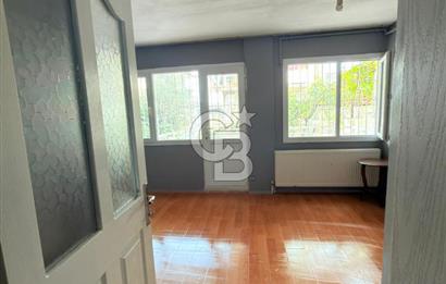 BORNOVA ATATÜRK MAHALLESİNDE KİRALIK DOĞALGAZLI 3+1 DAİRE