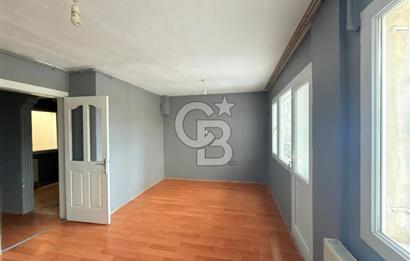 BORNOVA ATATÜRK MAHALLESİNDE KİRALIK DOĞALGAZLI 3+1 DAİRE