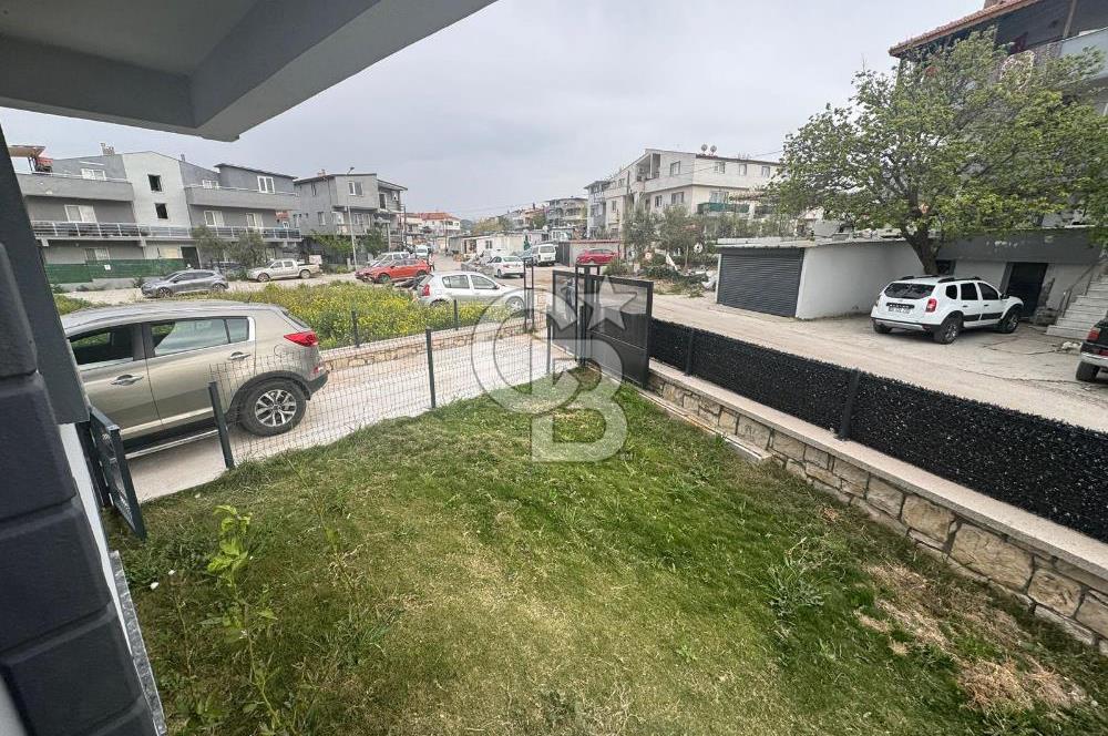 Urla da Satılık Bahçe Katı Daire