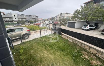 Urla da Satılık Bahçe Katı Daire