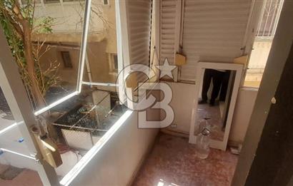 KARŞIYAKA TUNA MAHALLESİ'NDE MERKEZİ KONUMDA SATILIK 2+1 DAİRE