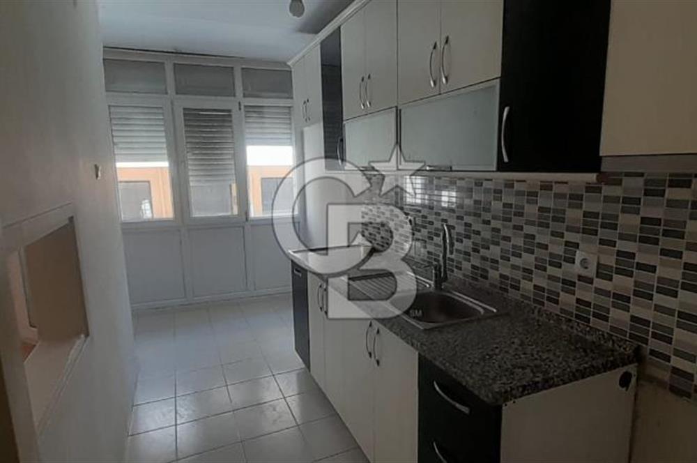 KARŞIYAKA TUNA MAHALLESİ'NDE MERKEZİ KONUMDA SATILIK 2+1 DAİRE