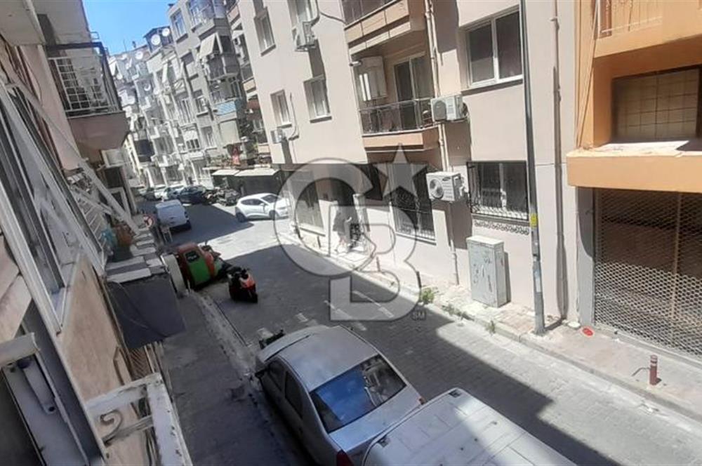 KARŞIYAKA TUNA MAHALLESİ'NDE MERKEZİ KONUMDA SATILIK 2+1 DAİRE