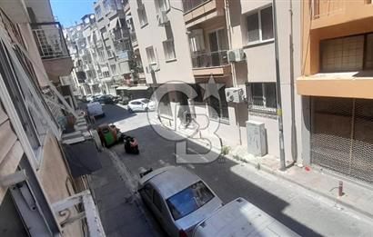 KARŞIYAKA TUNA MAHALLESİ'NDE MERKEZİ KONUMDA SATILIK 2+1 DAİRE