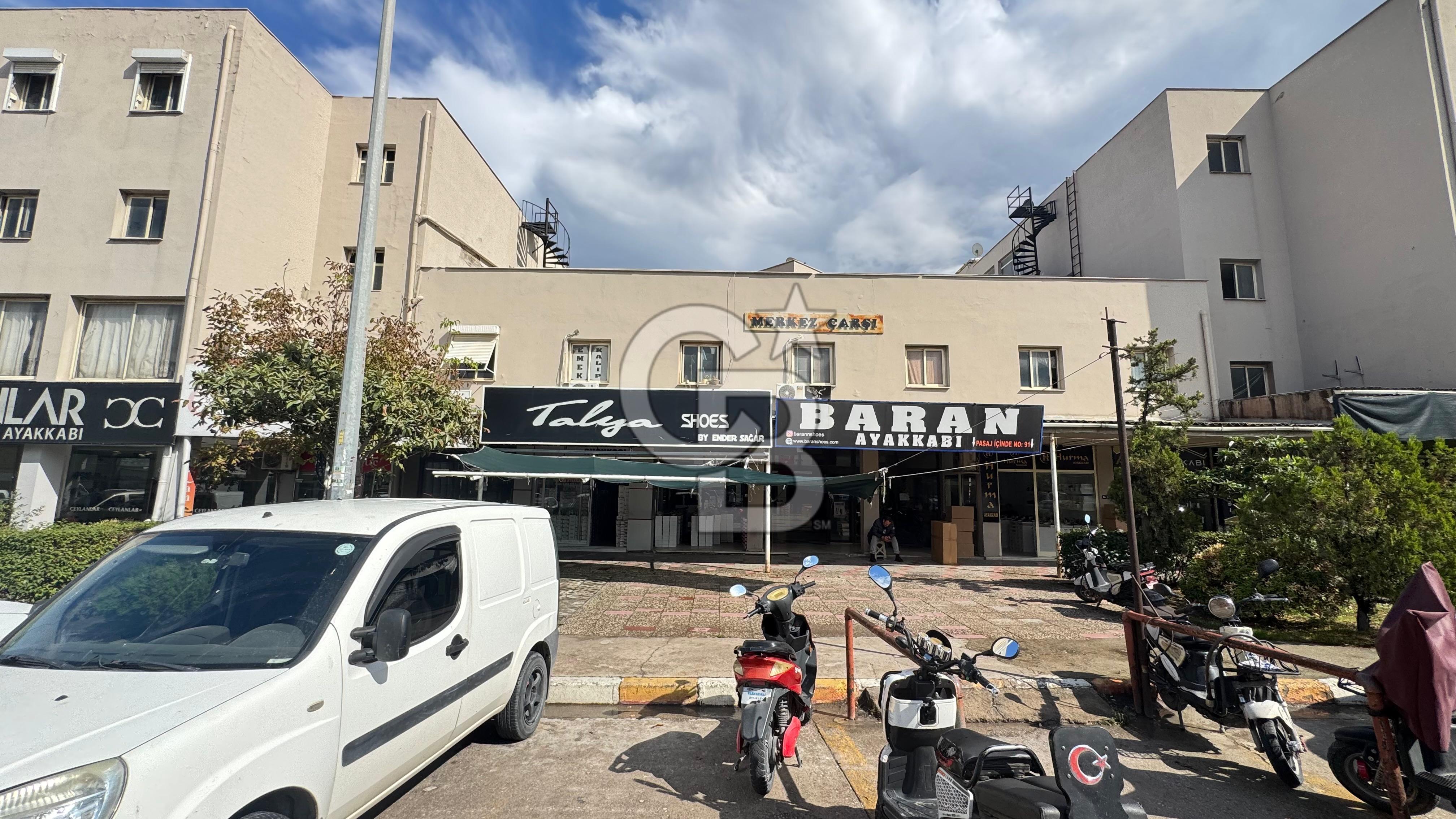 Bornova egemenlik mahallesinde satılık dükkan