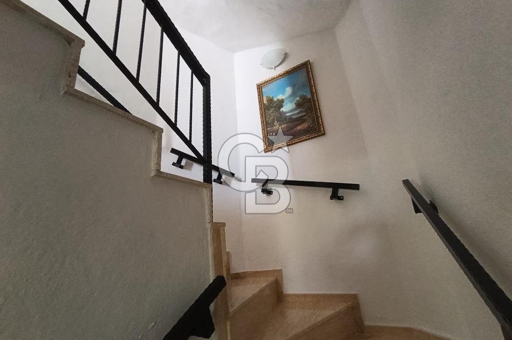 Seferihisar Akarca Yeni Su evleri bahçeli eşyalı 3+1