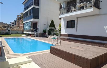 Colakibrahim mah.Emsalsiz genişlikte havuz manzaralı 1+1