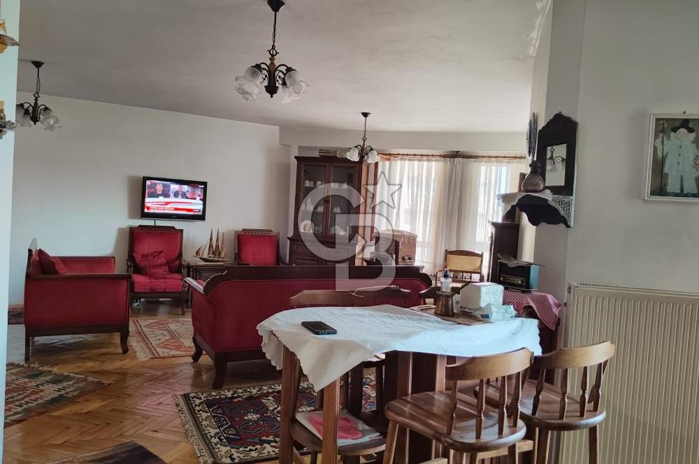 YENİ BATI SİTESİ PEYZAJ CEPHE GENİŞ FERAH ARAKAT OTOPARKLI 4+1