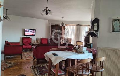 YENİ BATI SİTESİ PEYZAJ CEPHE GENİŞ FERAH ARAKAT OTOPARKLI 4+1
