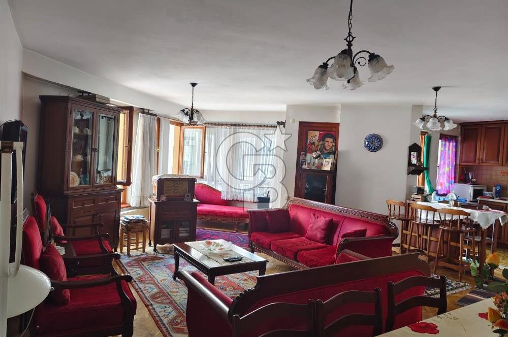 YENİ BATI SİTESİ PEYZAJ CEPHE GENİŞ FERAH ARAKAT OTOPARKLI 4+1