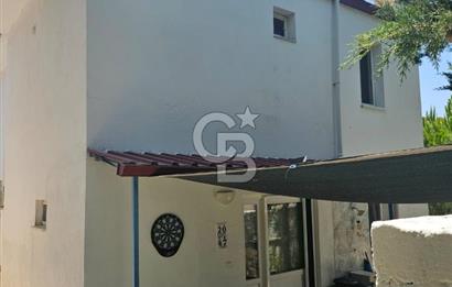 Muğla, Milas Bozalan Mahallesi Deniz Yıldızı Sitesi'nde Deniz ve Doğa Manzaralı 3+1 Satılık Dubleks Villa