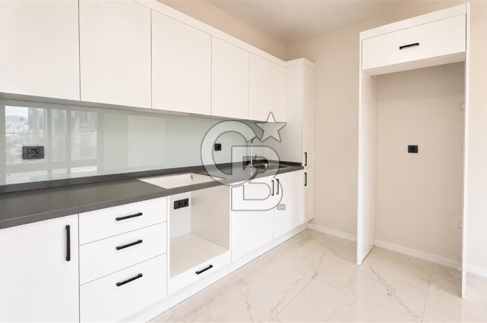 Dikili Çandarlı'da Site İçinde Satılık 1+1 Daire