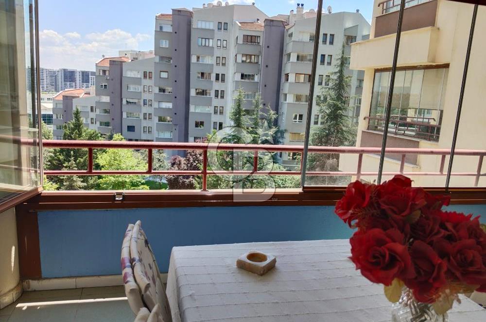 YENİ BATI SİTESİ PEYZAJ CEPHE GENİŞ FERAH ARAKAT OTOPARKLI 4+1