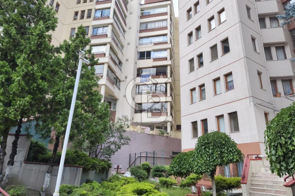 YENİ BATI SİTESİ PEYZAJ CEPHE GENİŞ FERAH ARAKAT OTOPARKLI 4+1