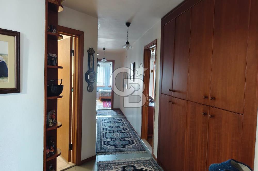 YENİ BATI SİTESİ PEYZAJ CEPHE GENİŞ FERAH ARAKAT OTOPARKLI 4+1