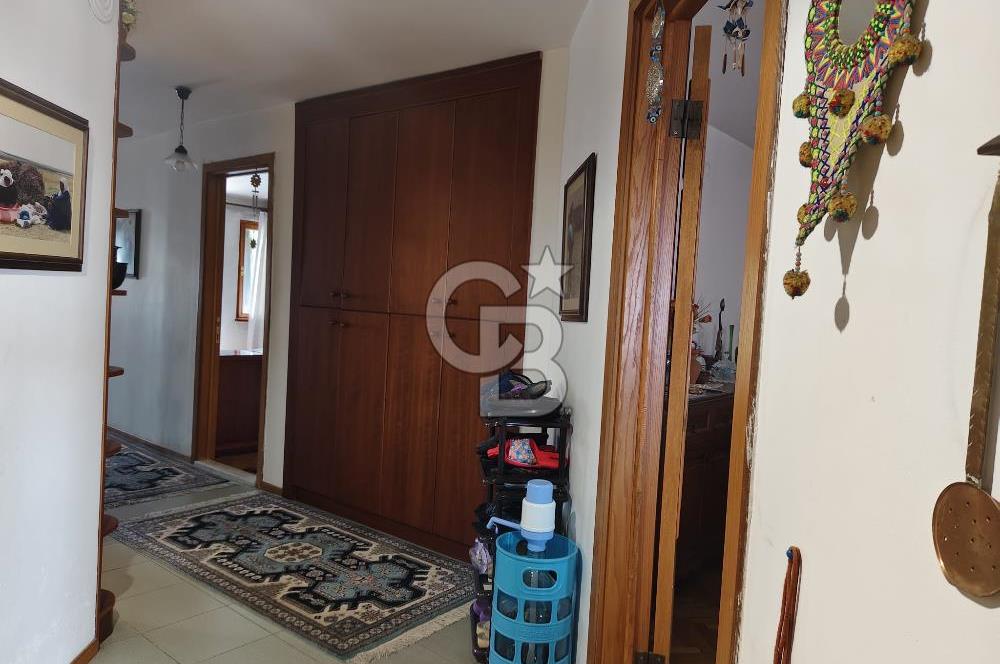 YENİ BATI SİTESİ PEYZAJ CEPHE GENİŞ FERAH ARAKAT OTOPARKLI 4+1