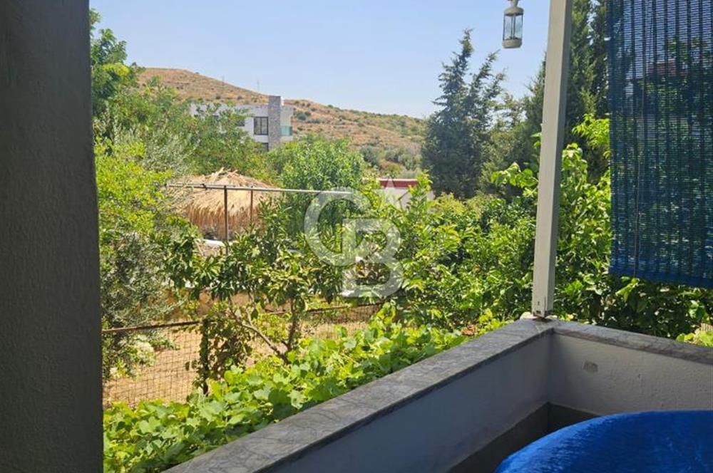 Muğla, Milas Bozalan Mahallesi Deniz Yıldızı Sitesi'nde Deniz ve Doğa Manzaralı 3+1 Satılık Dubleks Villa