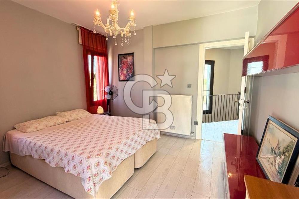 CUNDA ADASI’NDA DENİZE 100 METRE | 700 m² ARSADA ÖZEL YAPIM BAHÇELİ MÜSTAKİL VİLLA