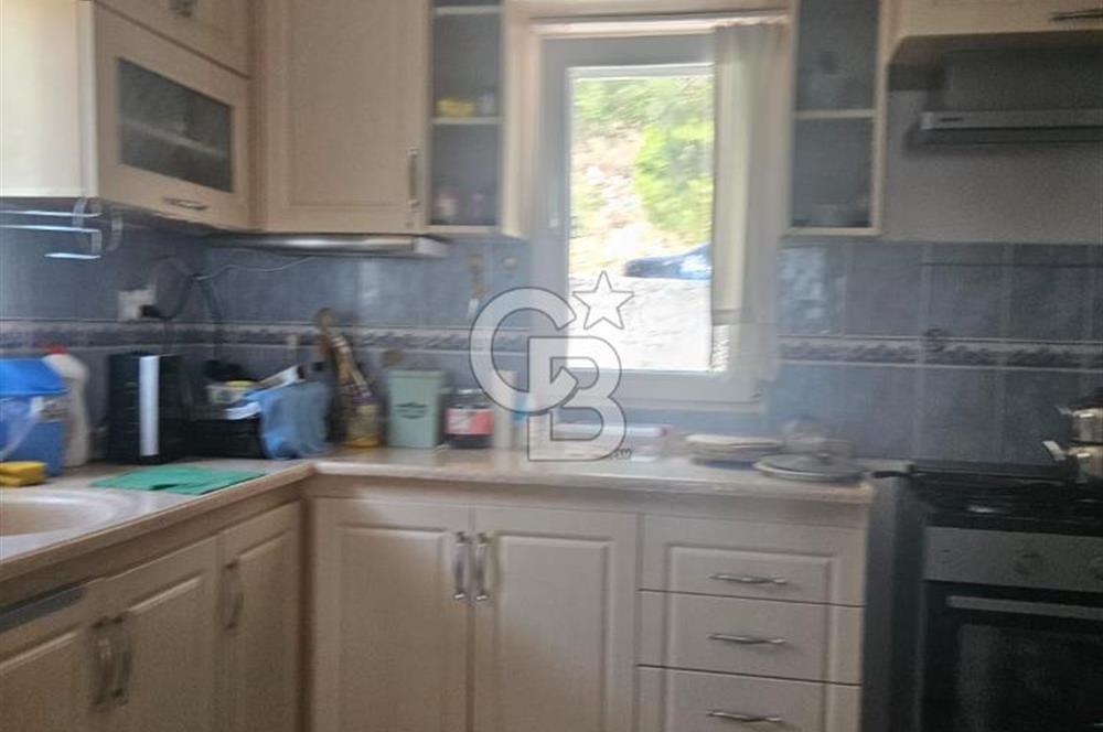Muğla, Milas Bozalan Mahallesi Deniz Yıldızı Sitesi'nde Deniz ve Doğa Manzaralı 3+1 Satılık Dubleks Villa