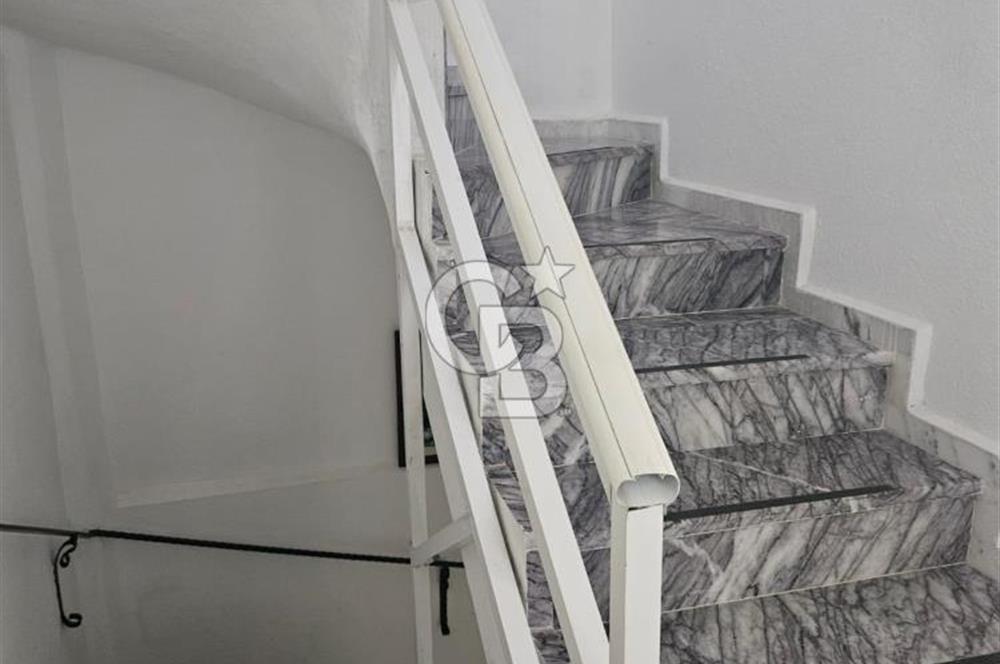 Muğla, Milas Bozalan Mahallesi Deniz Yıldızı Sitesi'nde Deniz ve Doğa Manzaralı 3+1 Satılık Dubleks Villa