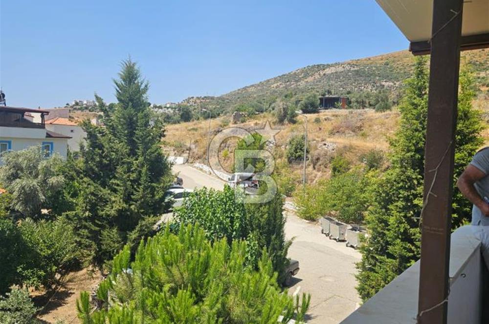 Muğla, Milas Bozalan Mahallesi Deniz Yıldızı Sitesi'nde Deniz ve Doğa Manzaralı 3+1 Satılık Dubleks Villa