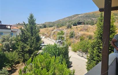 Muğla, Milas Bozalan Mahallesi Deniz Yıldızı Sitesi'nde Deniz ve Doğa Manzaralı 3+1 Satılık Dubleks Villa