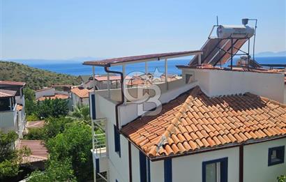 Muğla, Milas Bozalan Mahallesi Deniz Yıldızı Sitesi'nde Deniz ve Doğa Manzaralı 3+1 Satılık Dubleks Villa