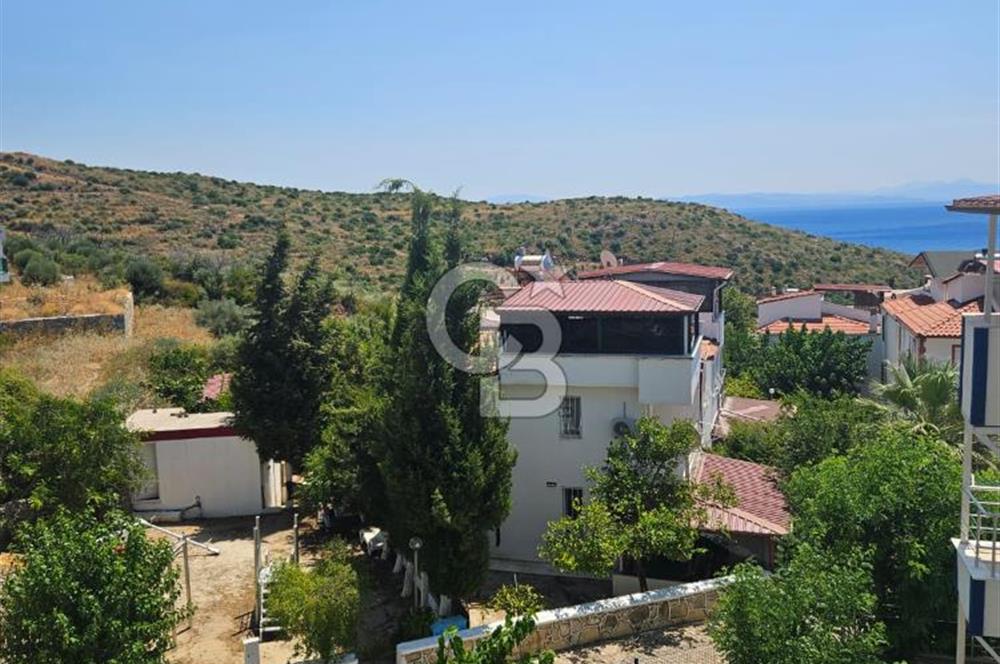 Muğla, Milas Bozalan Mahallesi Deniz Yıldızı Sitesi'nde Deniz ve Doğa Manzaralı 3+1 Satılık Dubleks Villa