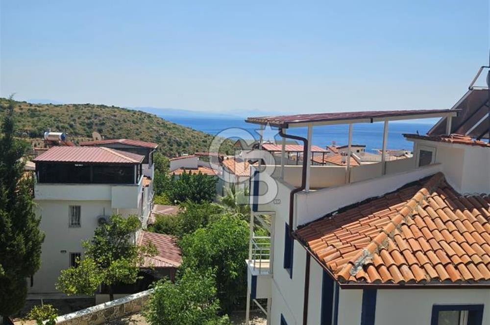 Muğla, Milas Bozalan Mahallesi Deniz Yıldızı Sitesi'nde Deniz ve Doğa Manzaralı 3+1 Satılık Dubleks Villa