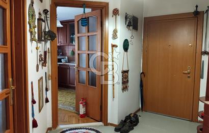 YENİ BATI SİTESİ PEYZAJ CEPHE GENİŞ FERAH ARAKAT OTOPARKLI 4+1