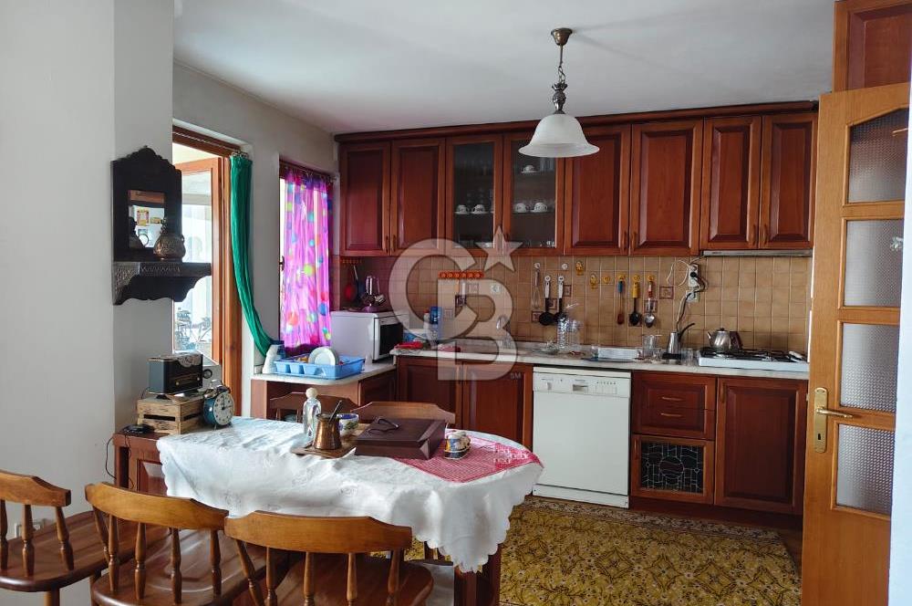 YENİ BATI SİTESİ PEYZAJ CEPHE GENİŞ FERAH ARAKAT OTOPARKLI 4+1