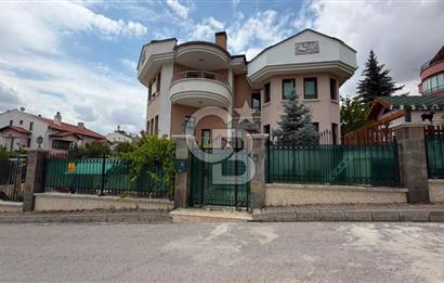 GÖLBAŞI KARŞIYAKA GÖL MANZARALI 5+2 HAVUZLU KİRALIK VİLLA