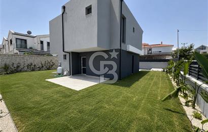 ÇEŞME REİSDERE MÜSTAKİL ÖZEL HAVUZLU 3+1 DUBLEKS SATILIK VİLLA