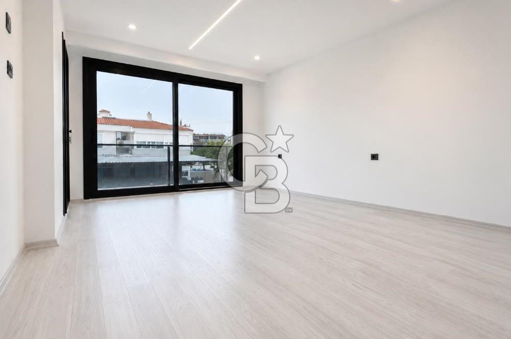 ÇEŞME REİSDERE MÜSTAKİL ÖZEL HAVUZLU 3+1 DUBLEKS SATILIK VİLLA
