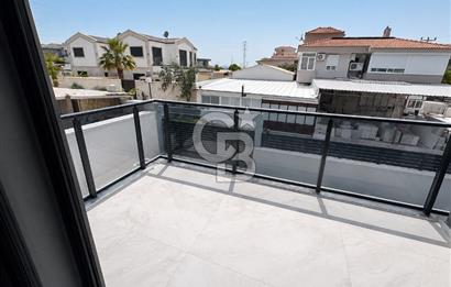 ÇEŞME REİSDERE MÜSTAKİL ÖZEL HAVUZLU 3+1 DUBLEKS SATILIK VİLLA