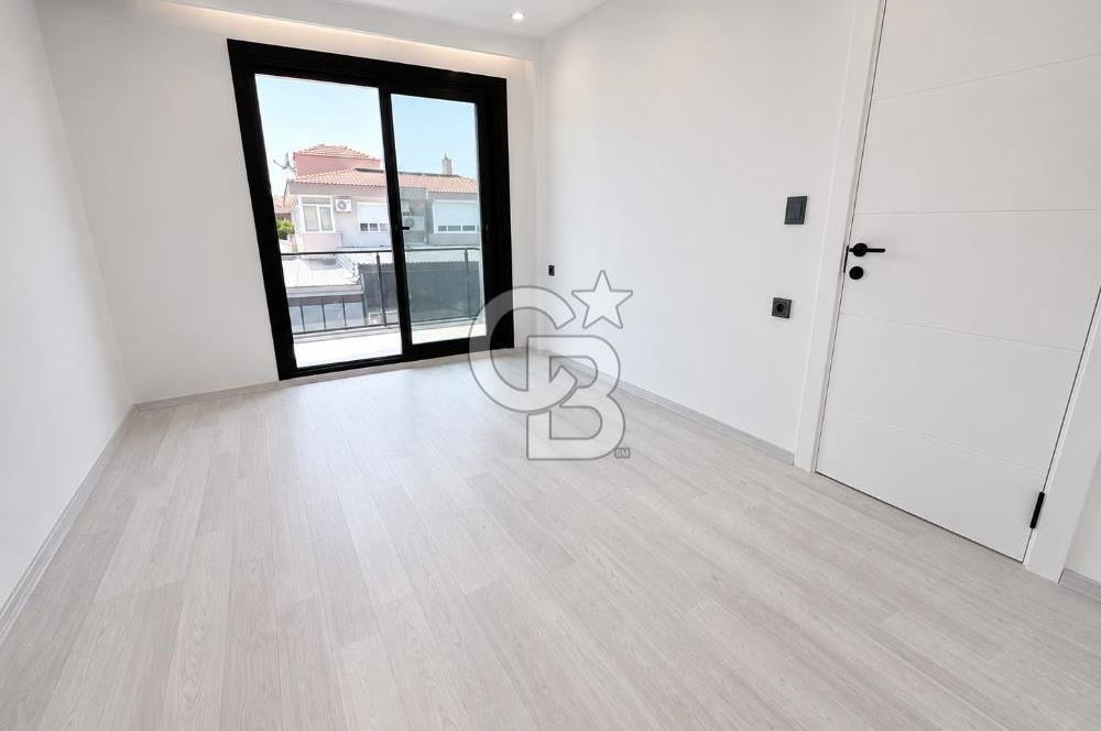 ÇEŞME REİSDERE MÜSTAKİL ÖZEL HAVUZLU 3+1 DUBLEKS SATILIK VİLLA