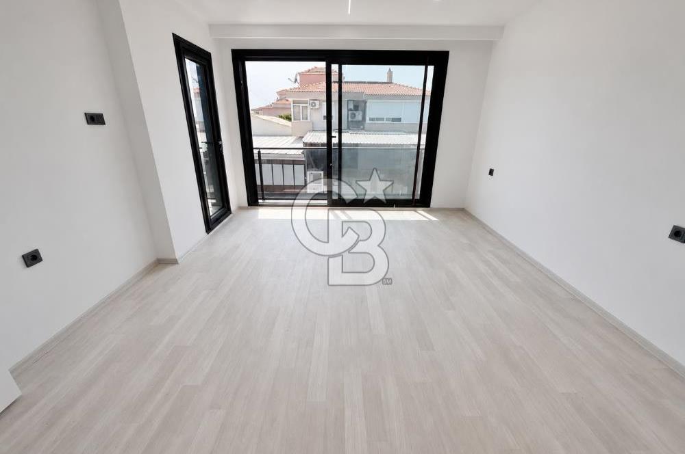 ÇEŞME REİSDERE MÜSTAKİL ÖZEL HAVUZLU 3+1 DUBLEKS SATILIK VİLLA