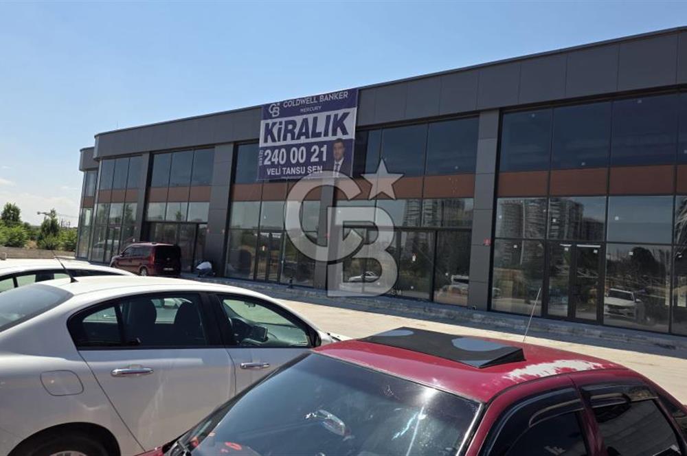 Yeşilova'da 300 m² Kiralık Dükkân