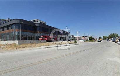 Yeşilova'da 300 m² Kiralık Dükkân