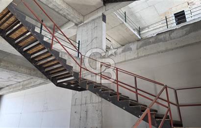 Yeşilova'da 300 m² Kiralık Dükkân