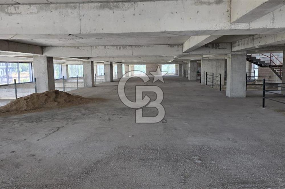 Yeşilova'da 300 m² Kiralık Dükkân