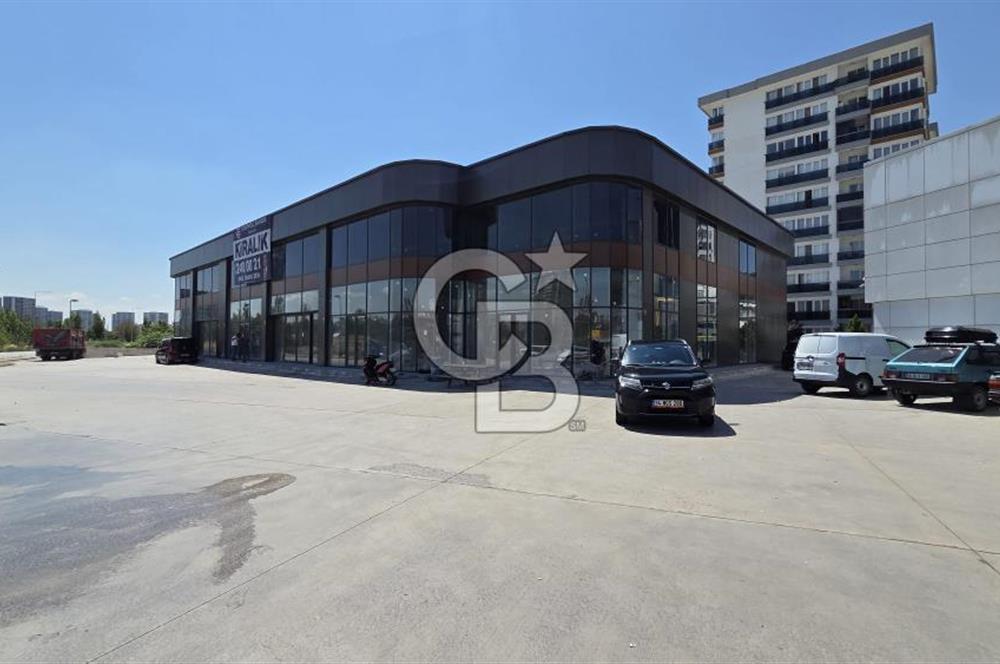 Yeşilova'da 300 m² Kiralık Dükkân