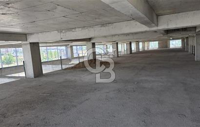 Yeşilova'da 300 m² Kiralık Dükkân