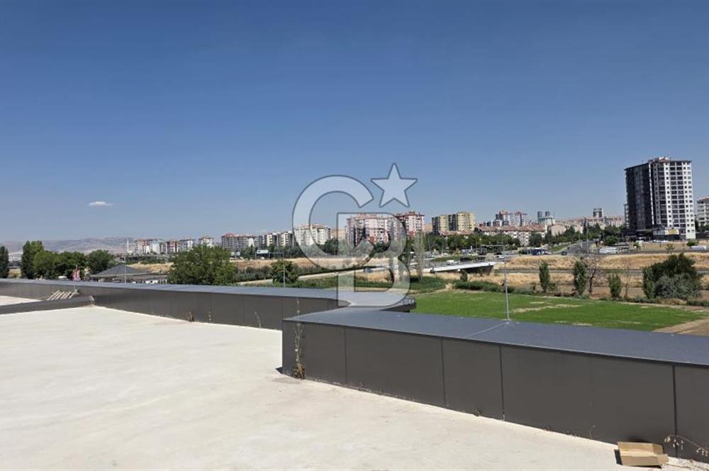 Yeşilova'da 300 m² Kiralık Dükkân
